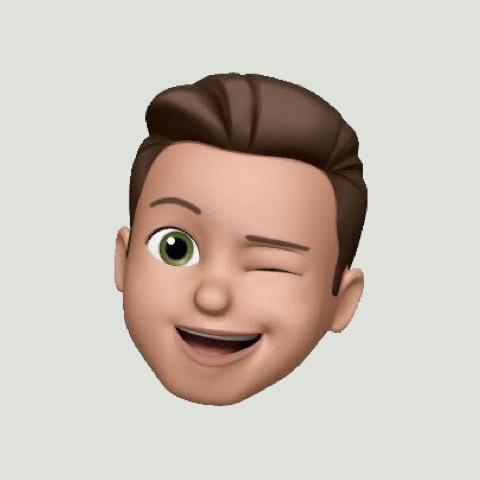 Memoji of Gio Kessesshak